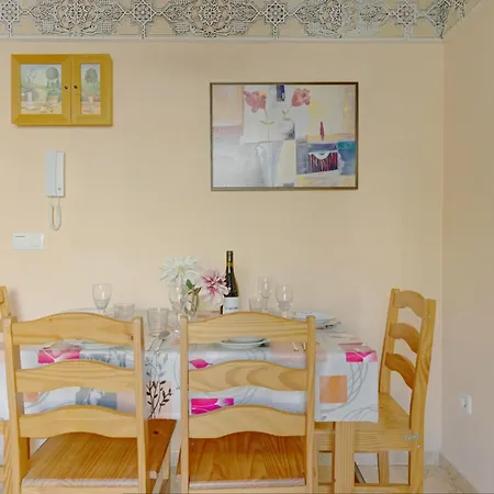 Apolo Iv-11 By Interhome