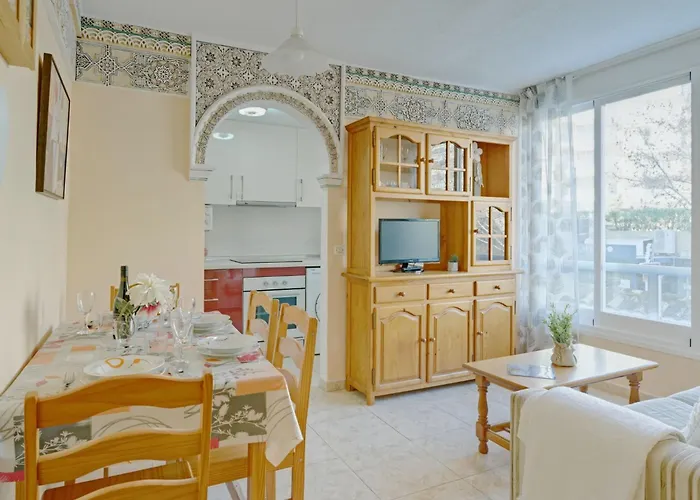 Apolo Iv-11 By Interhome * 卡尔佩